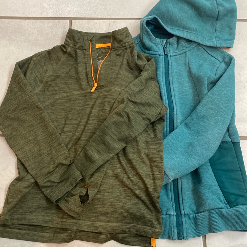 Bundle of 2 Fall jackets